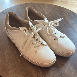 Women's Cream Sneakers